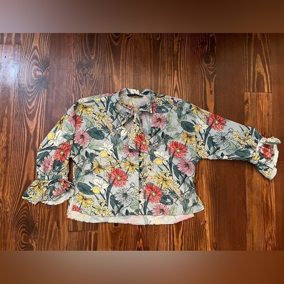 ZARA Basic Collection Green Floral Bow Blouse - Picture 6 of 9